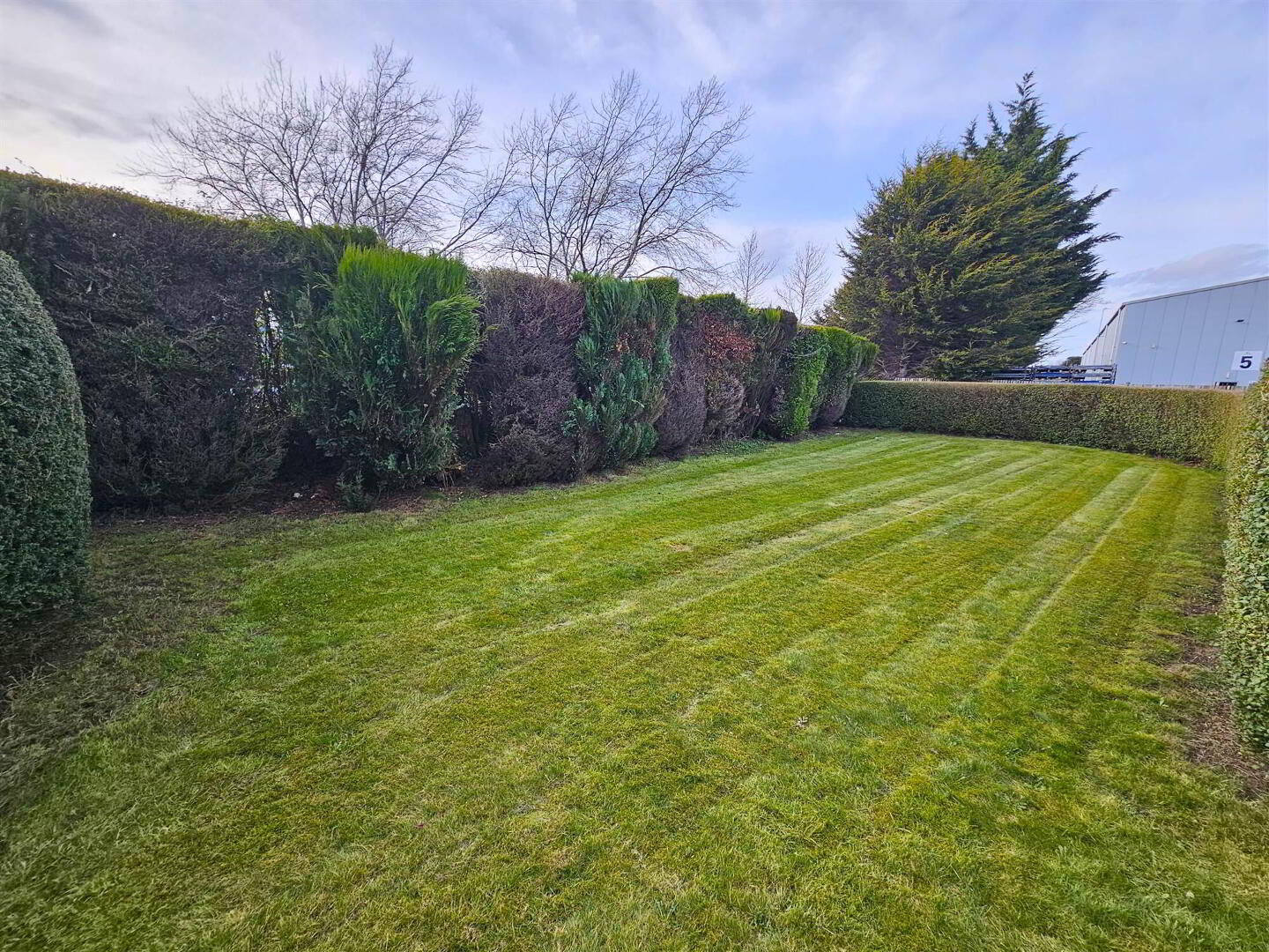 220 Moira Road 15 of 19