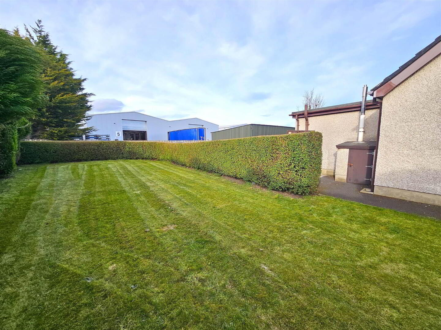 220 Moira Road 17 of 19