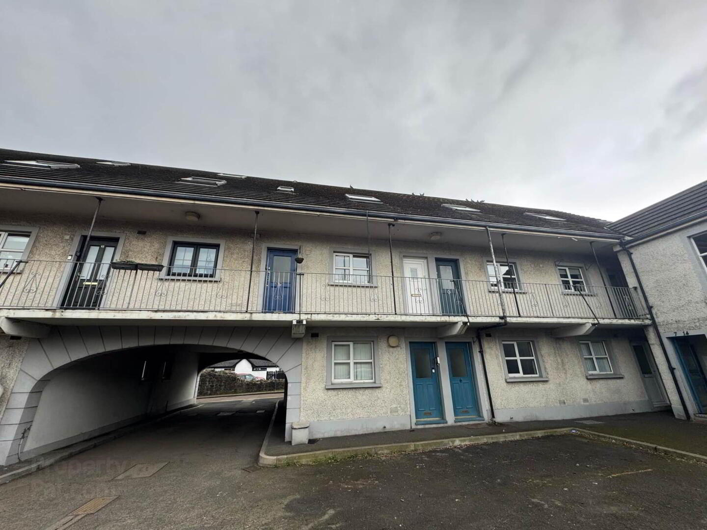 11 Essex Court 17 of 17