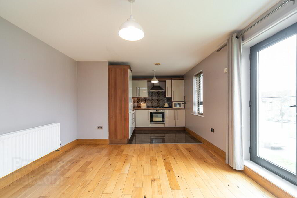 The Skye Buildings, 37 Drumadoon Square 4 of 16