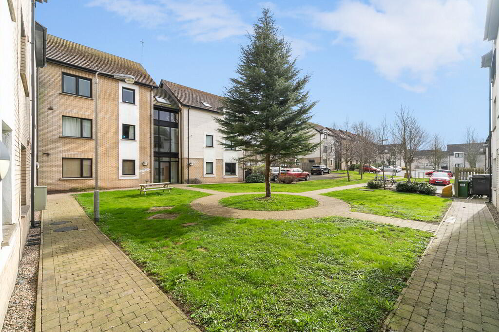 The Skye Buildings, 37 Drumadoon Square 15 of 16
