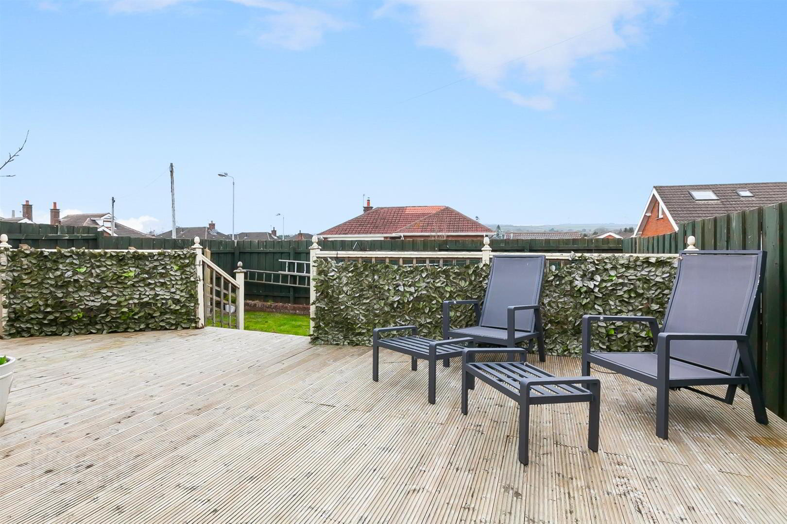 16 Woodford Crescent 22 of 24