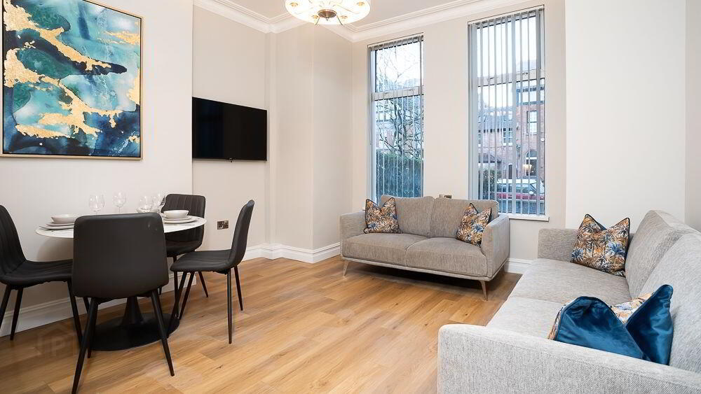Apt 1, 66 Wellington Park 8 of 16