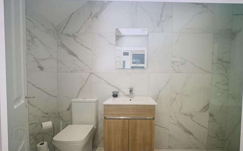 Apt 1, 66 Wellington Park 16 of 16