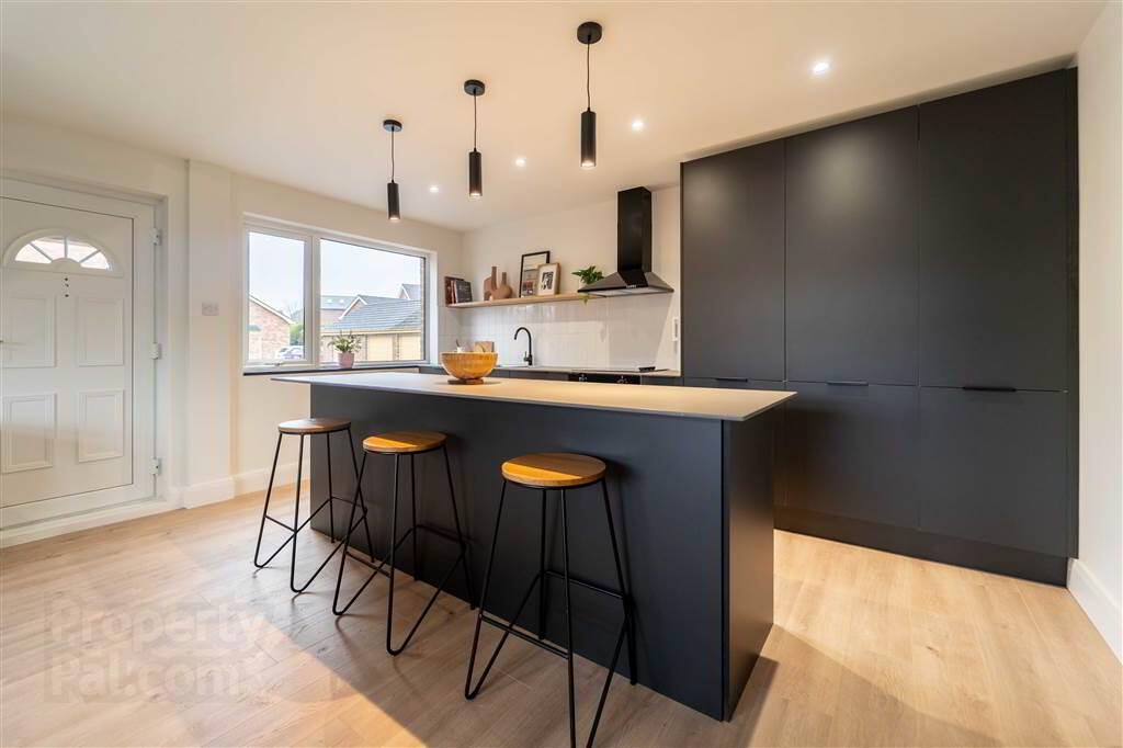 5 Sandymount Court 9 of 16