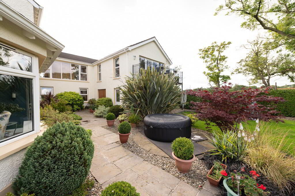276 Upper Road 46 of 57