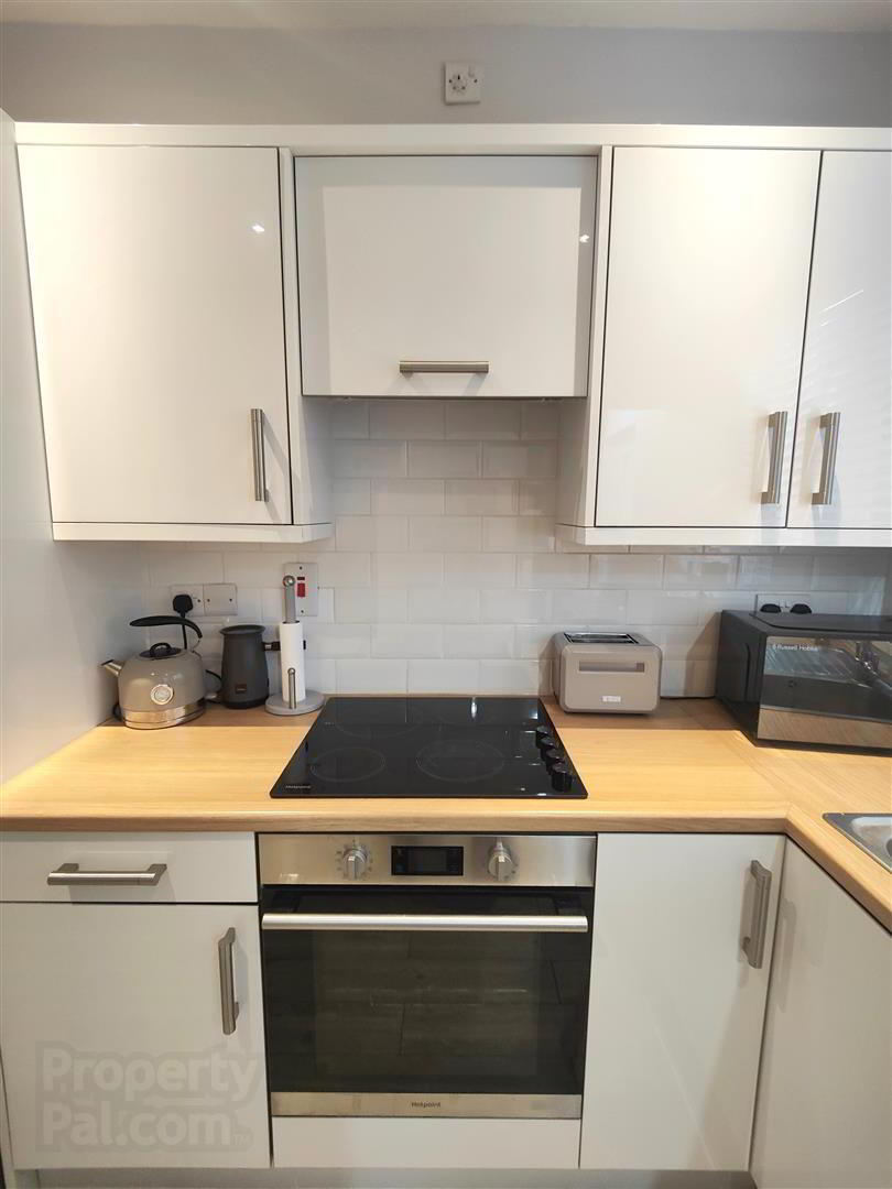 54 Rutherglen Street 10 of 24