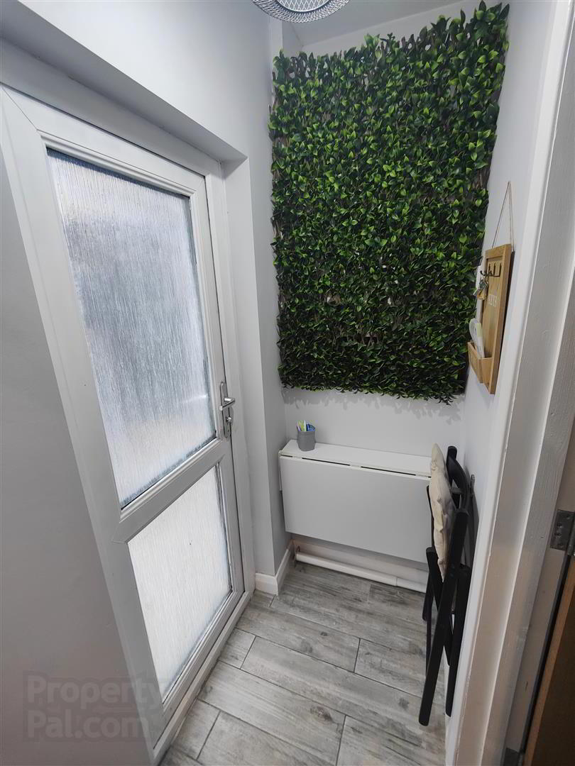 54 Rutherglen Street 12 of 24