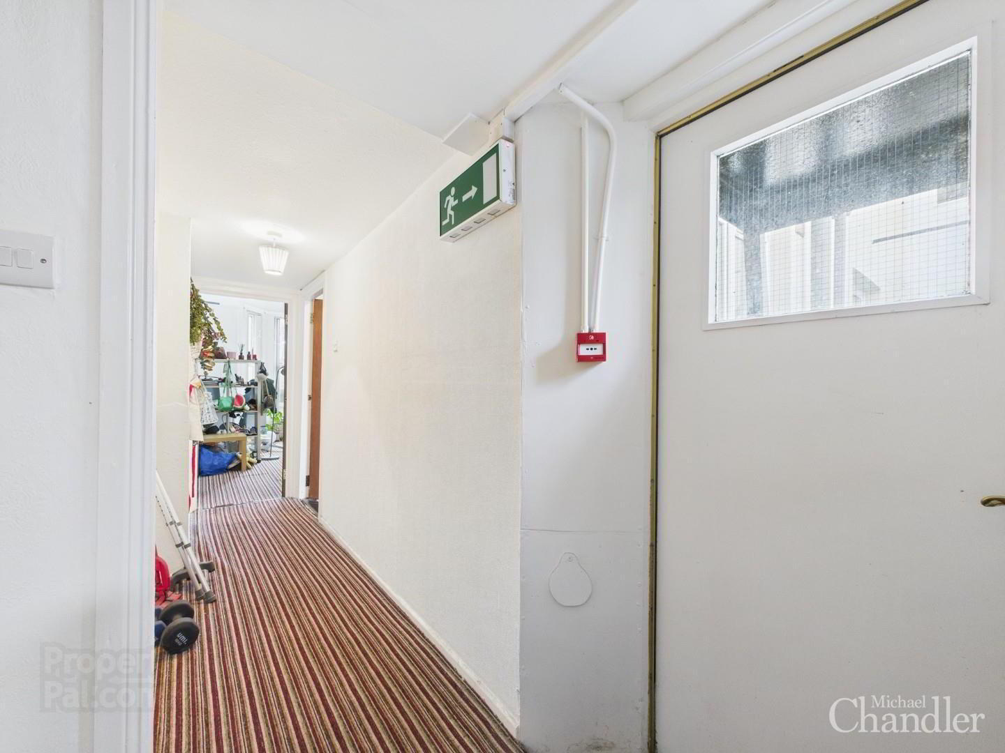 10 Eglantine Avenue 5 of 21