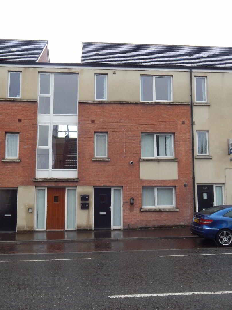 Apartment 7, 244 Crumlin Road