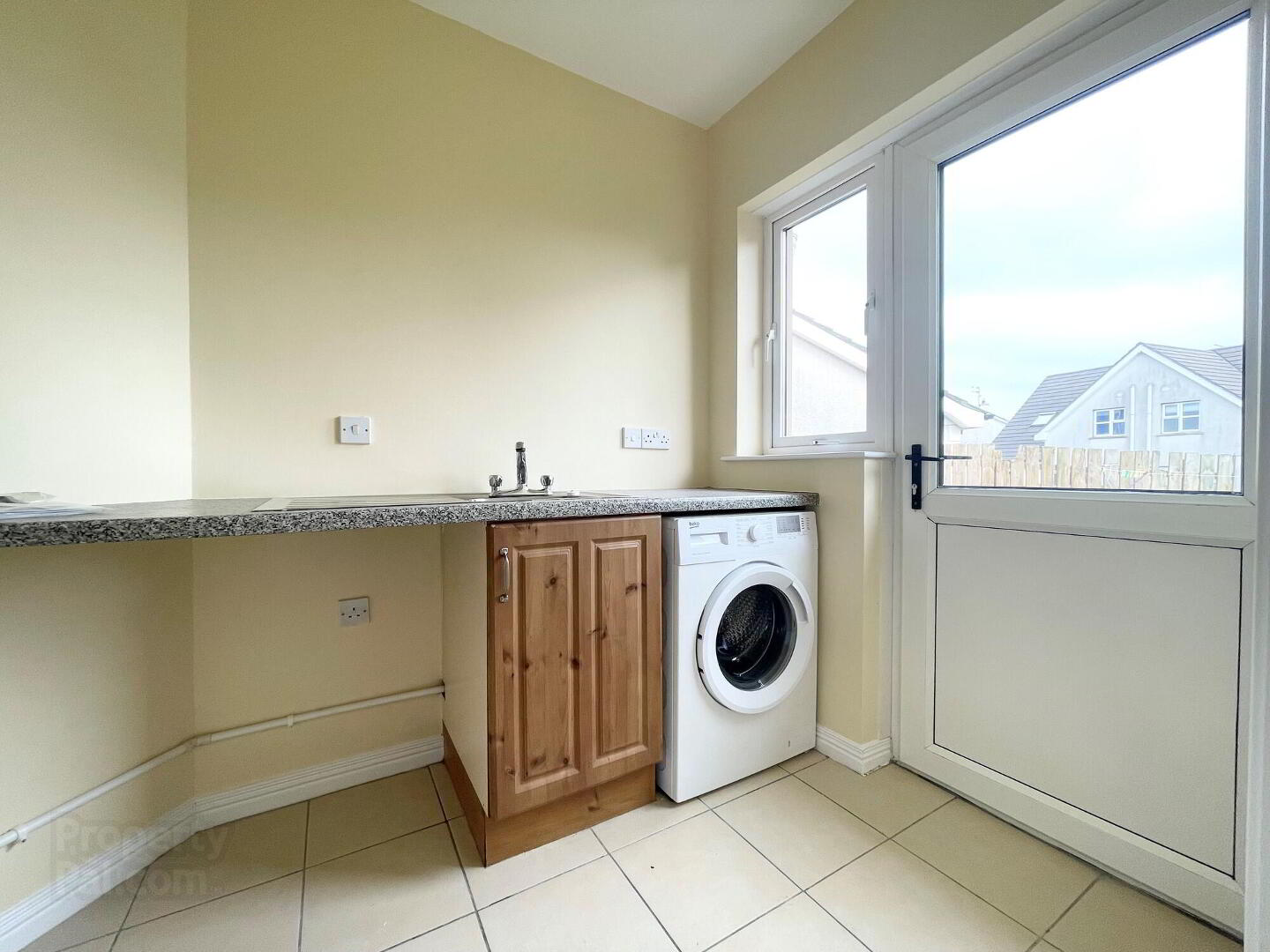 1 Primrose Crescent 12 of 25