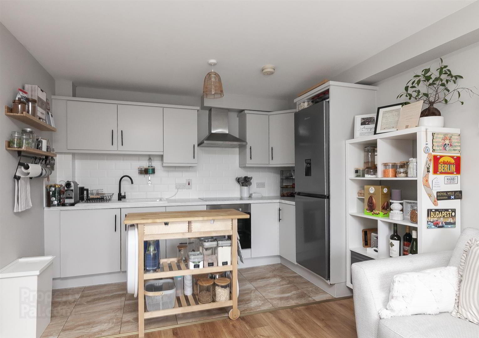 Apartment 15 288 Antrim Road 8 of 12