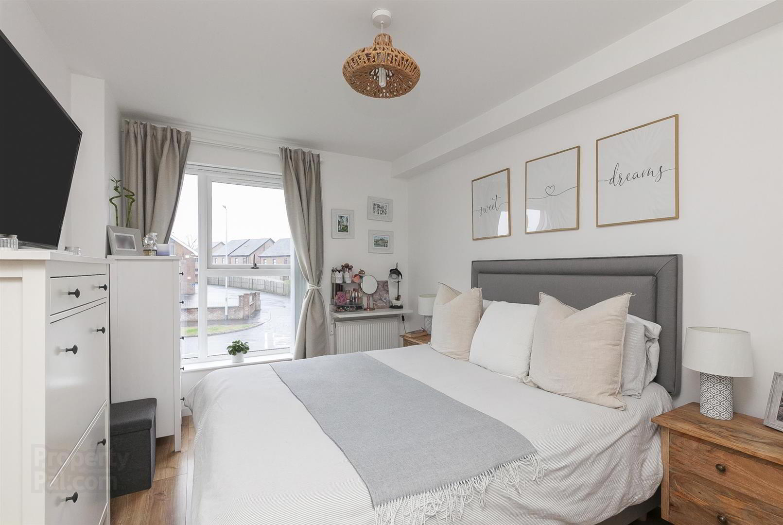 Apartment 15 288 Antrim Road 9 of 12