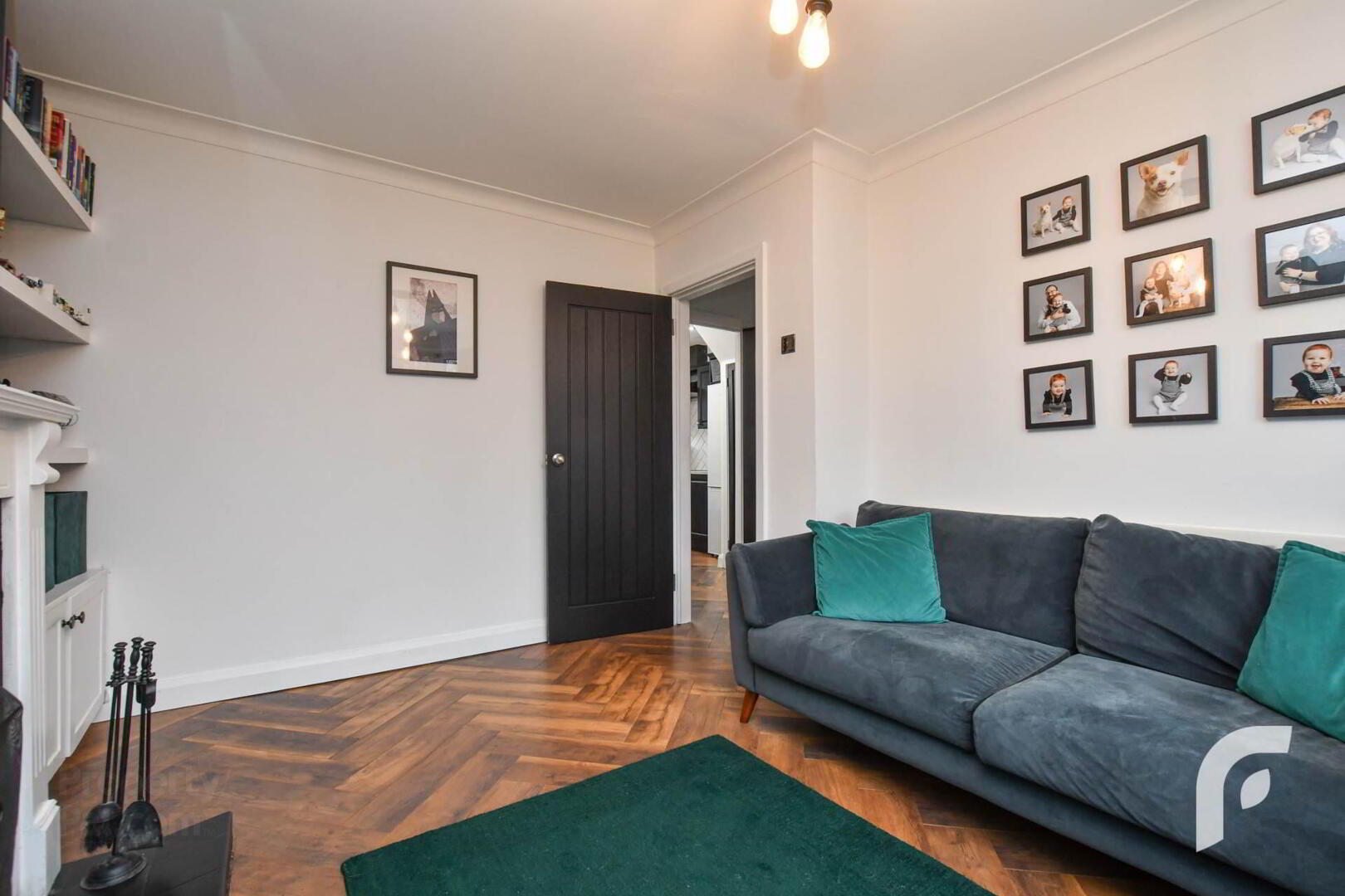 8 Westway Park 10 of 35