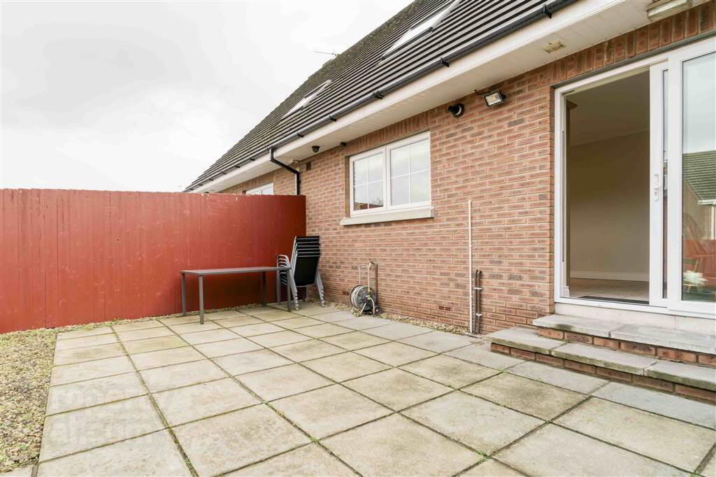 10 Mornington Avenue 13 of 20