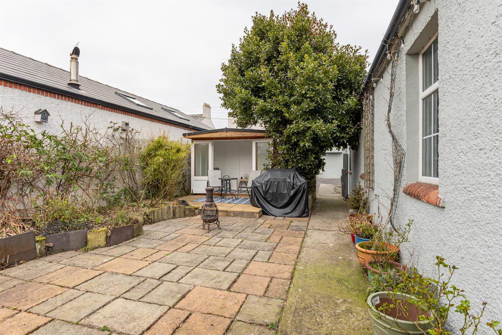 7 Dufferin Villas 33 of 41