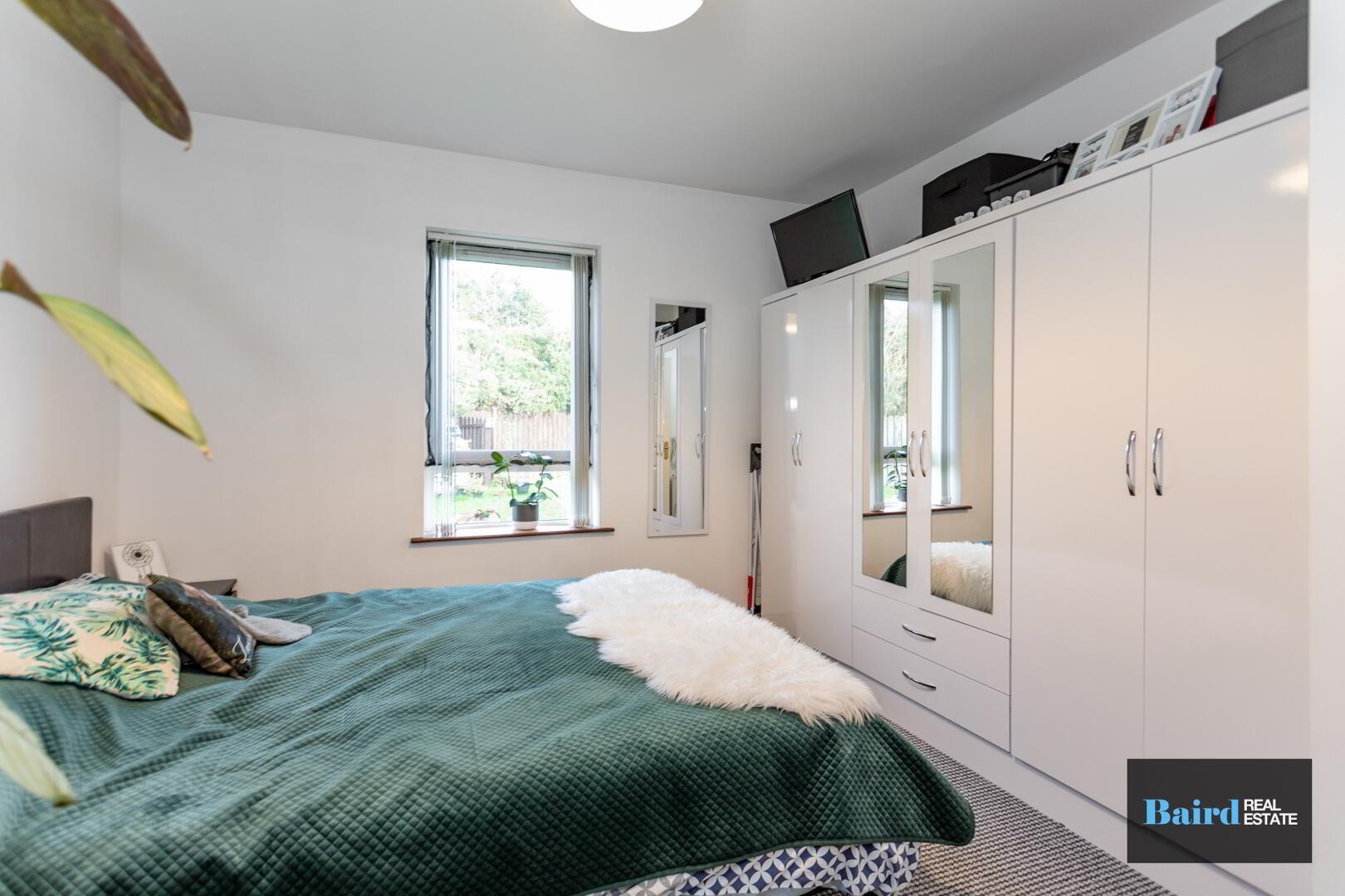 32 Brookfield Road 18 of 32