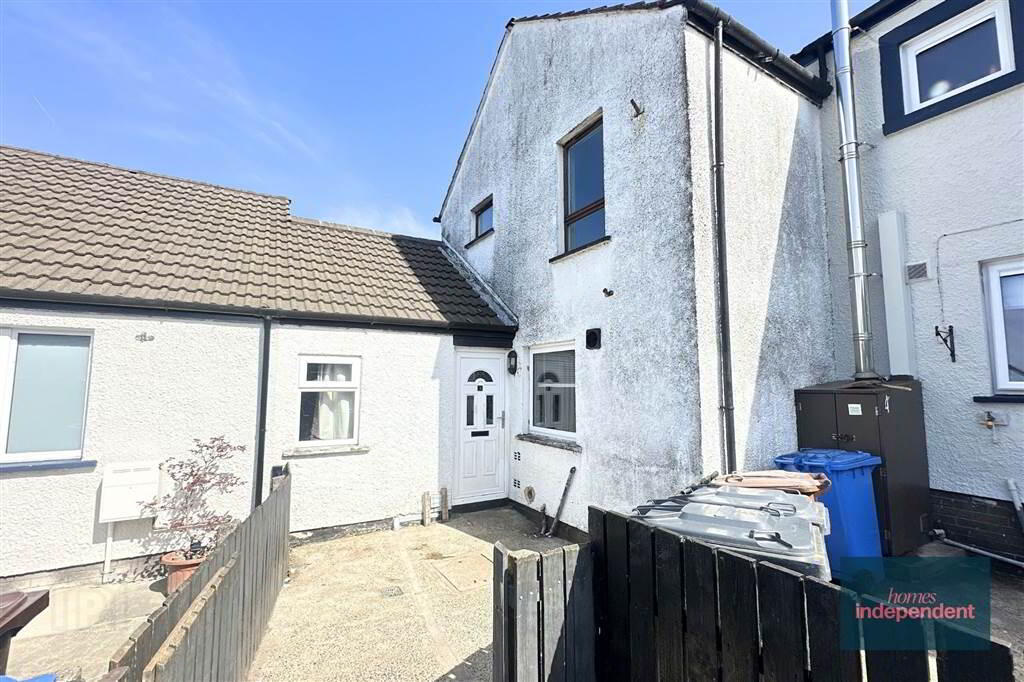 3 Dunluce Court 1 of 39