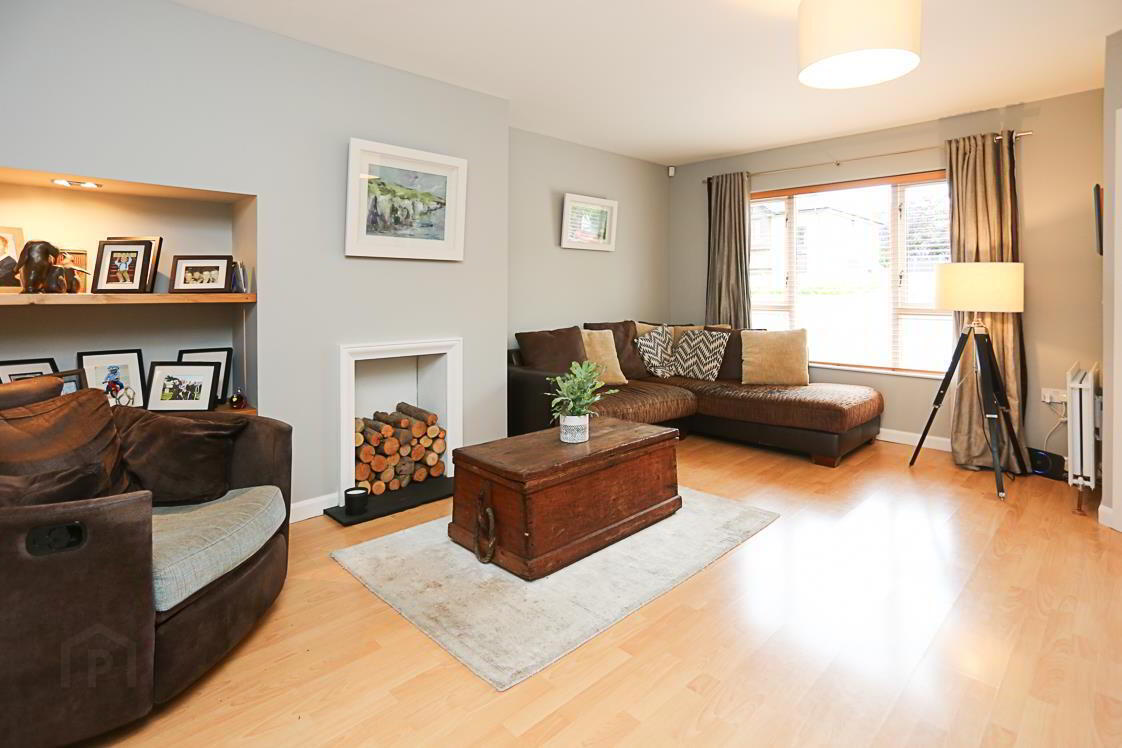 53 Shaftesbury Road 4 of 26