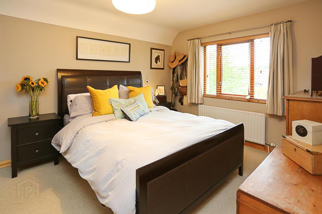 53 Shaftesbury Road 15 of 26