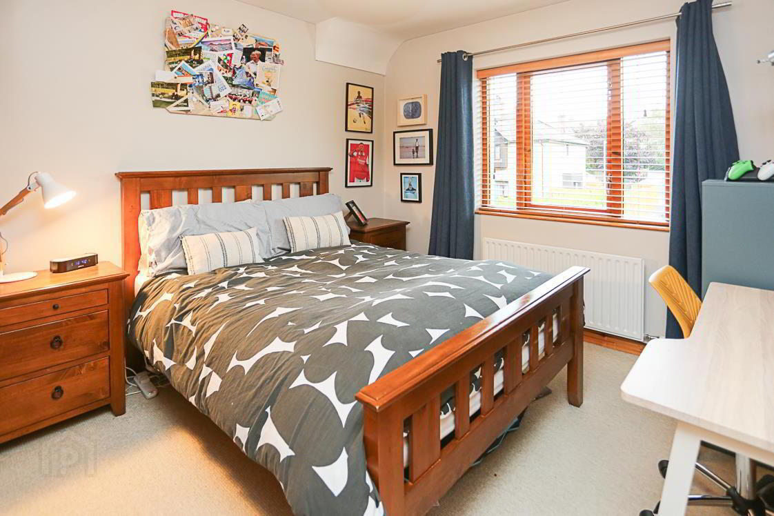 53 Shaftesbury Road 13 of 26