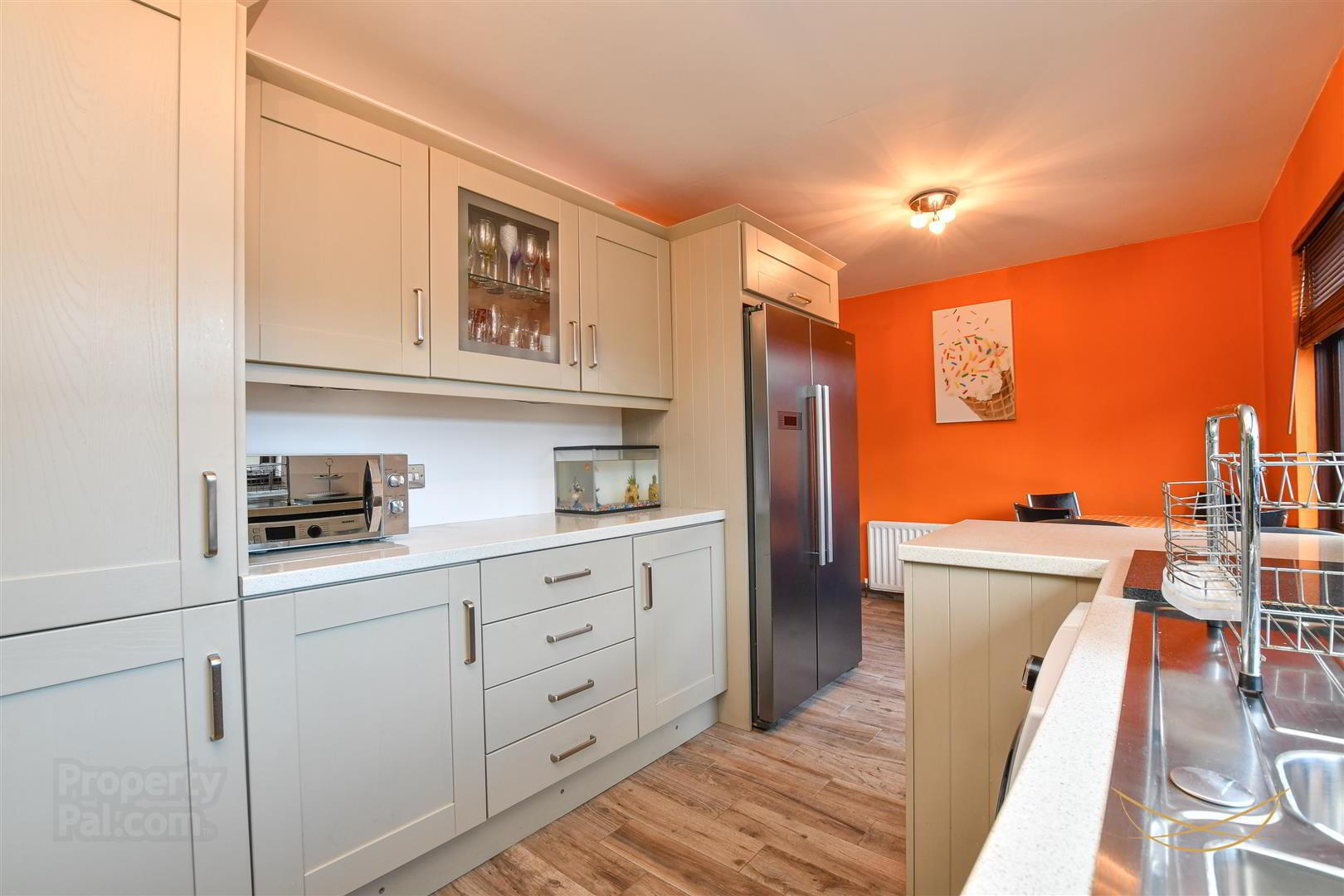 21 Fernlea Gardens 19 of 39