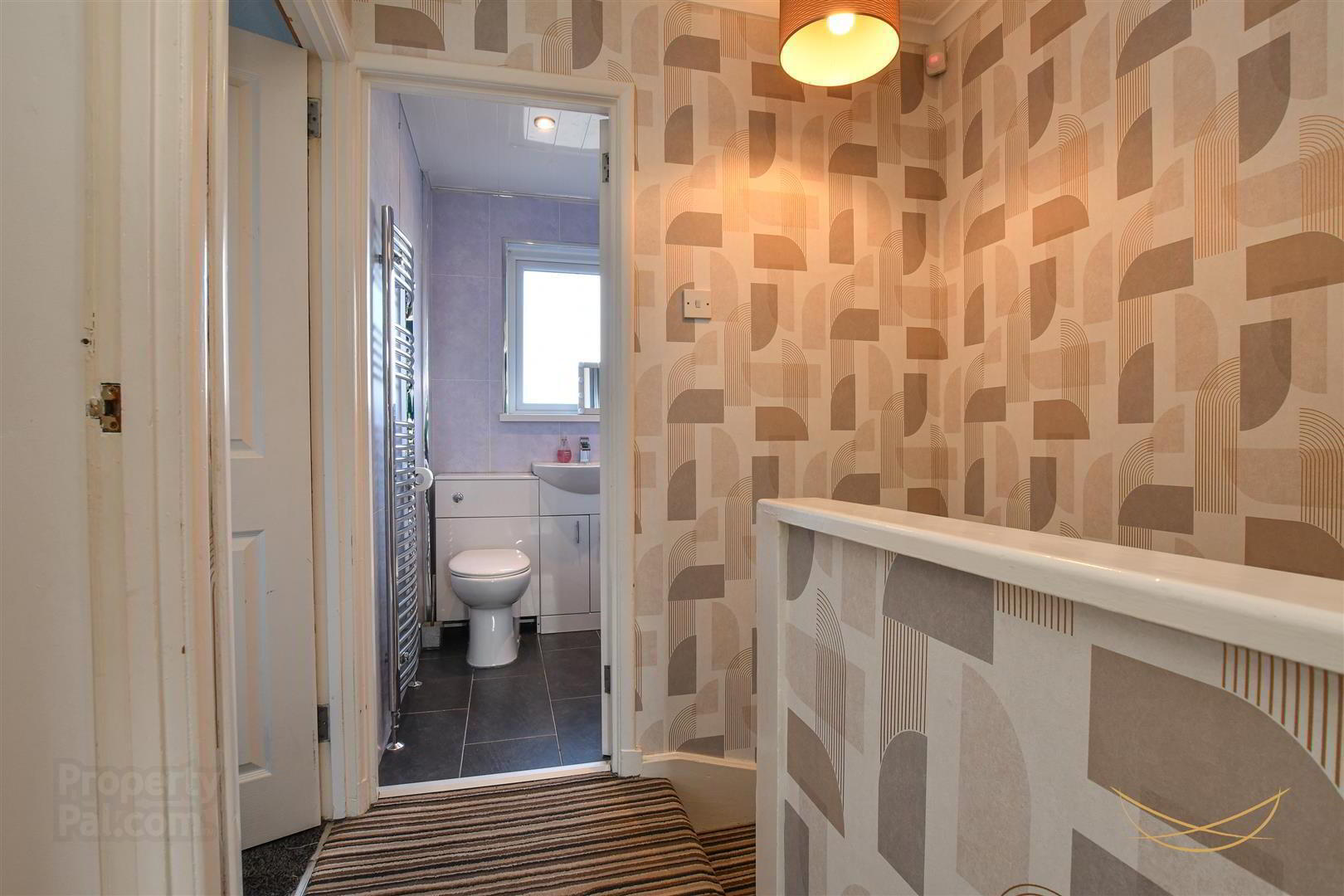 21 Fernlea Gardens 26 of 39