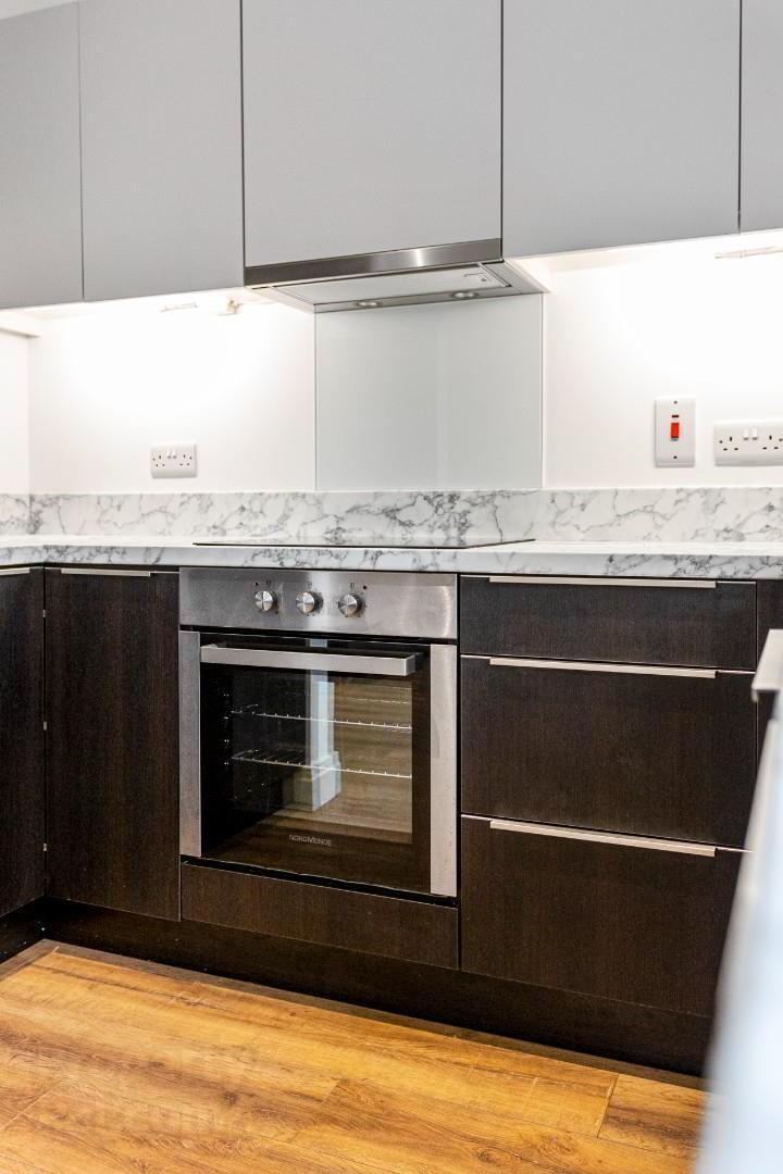 Apt 10, Moncrief Court 14 of 35