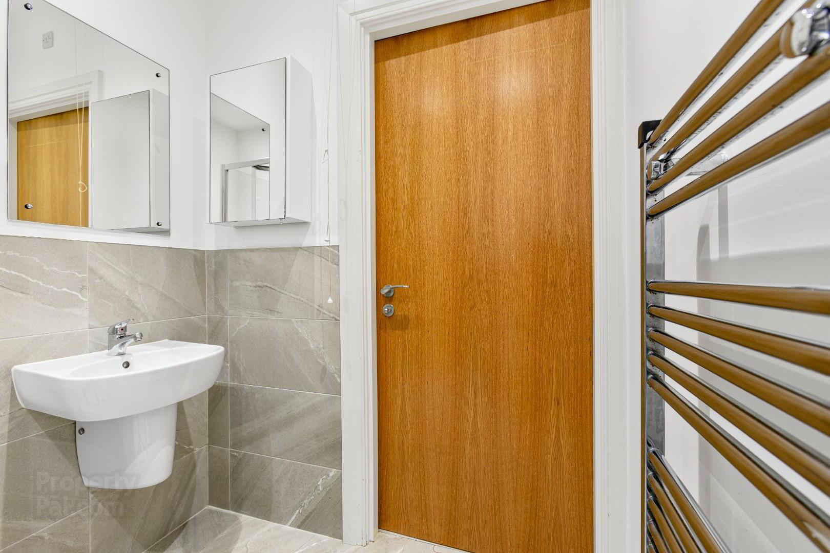 Apt 10, Moncrief Court 29 of 35