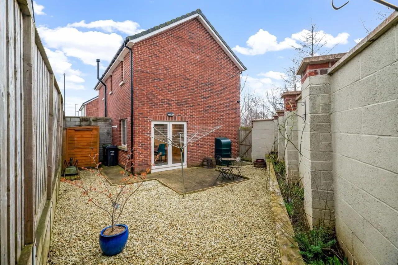 12 Dun Rioga Crescent 22 of 24