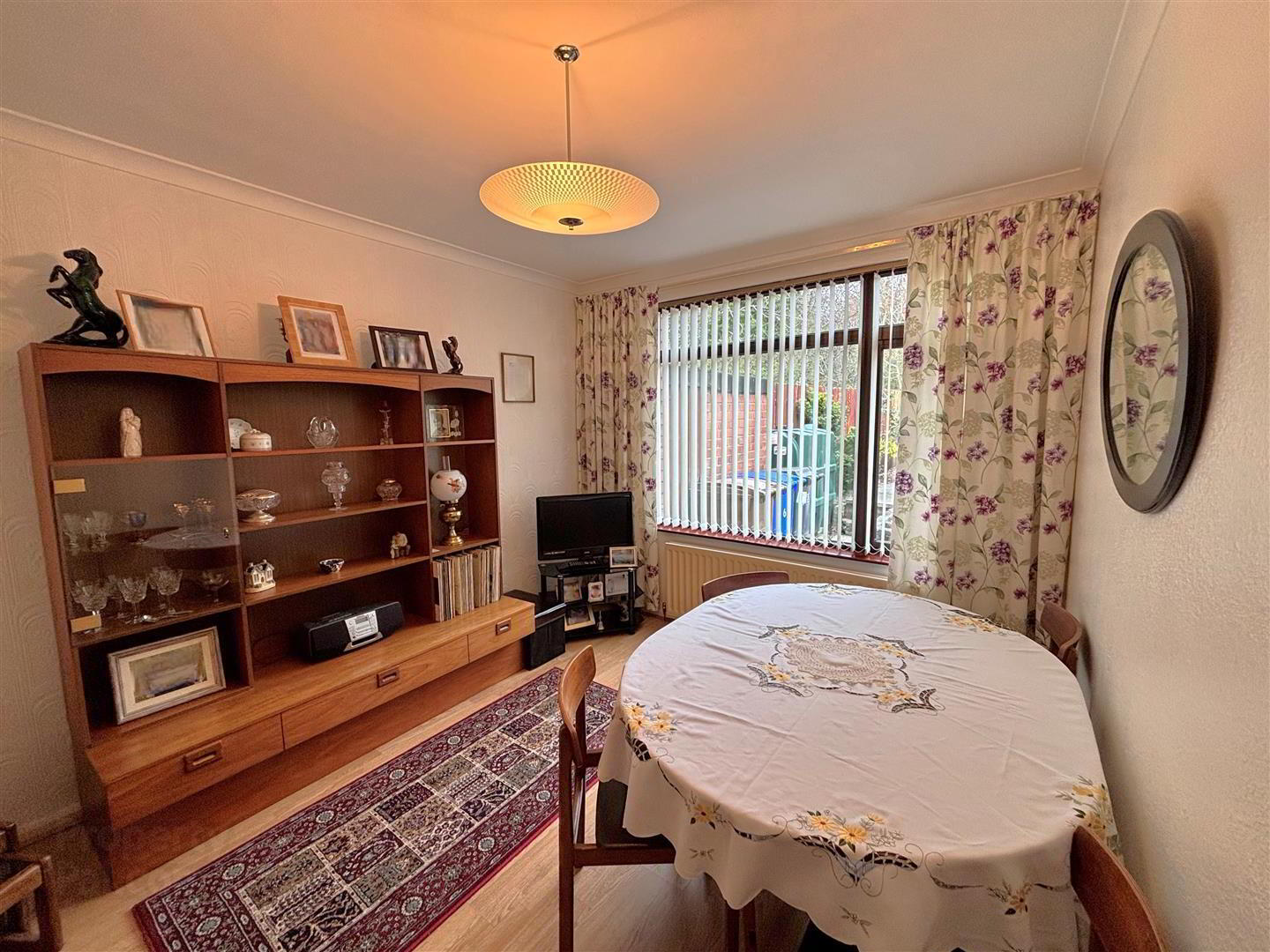 67 Westway Gardens 8 of 19
