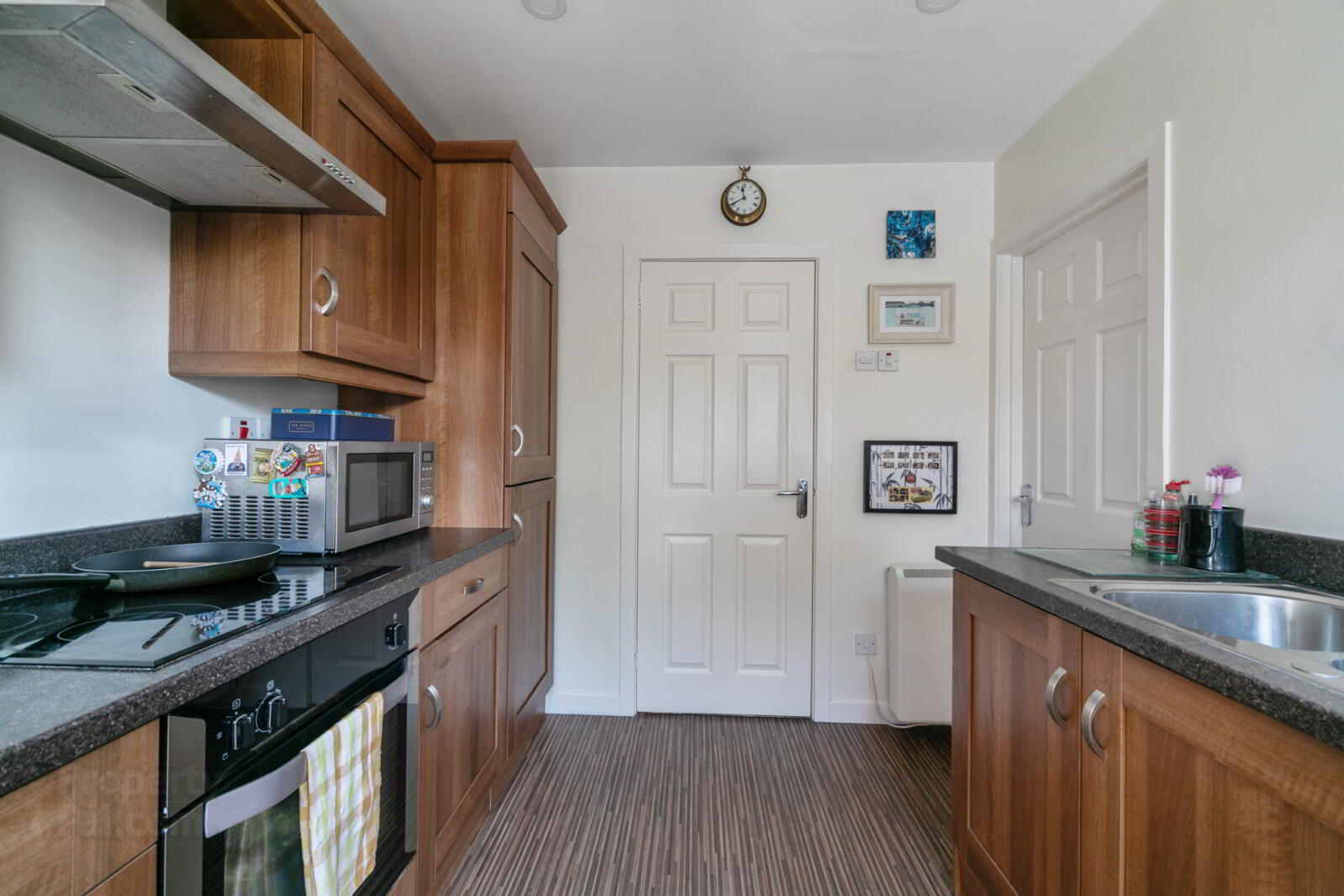 1 Kerrsland Mews 10 of 29