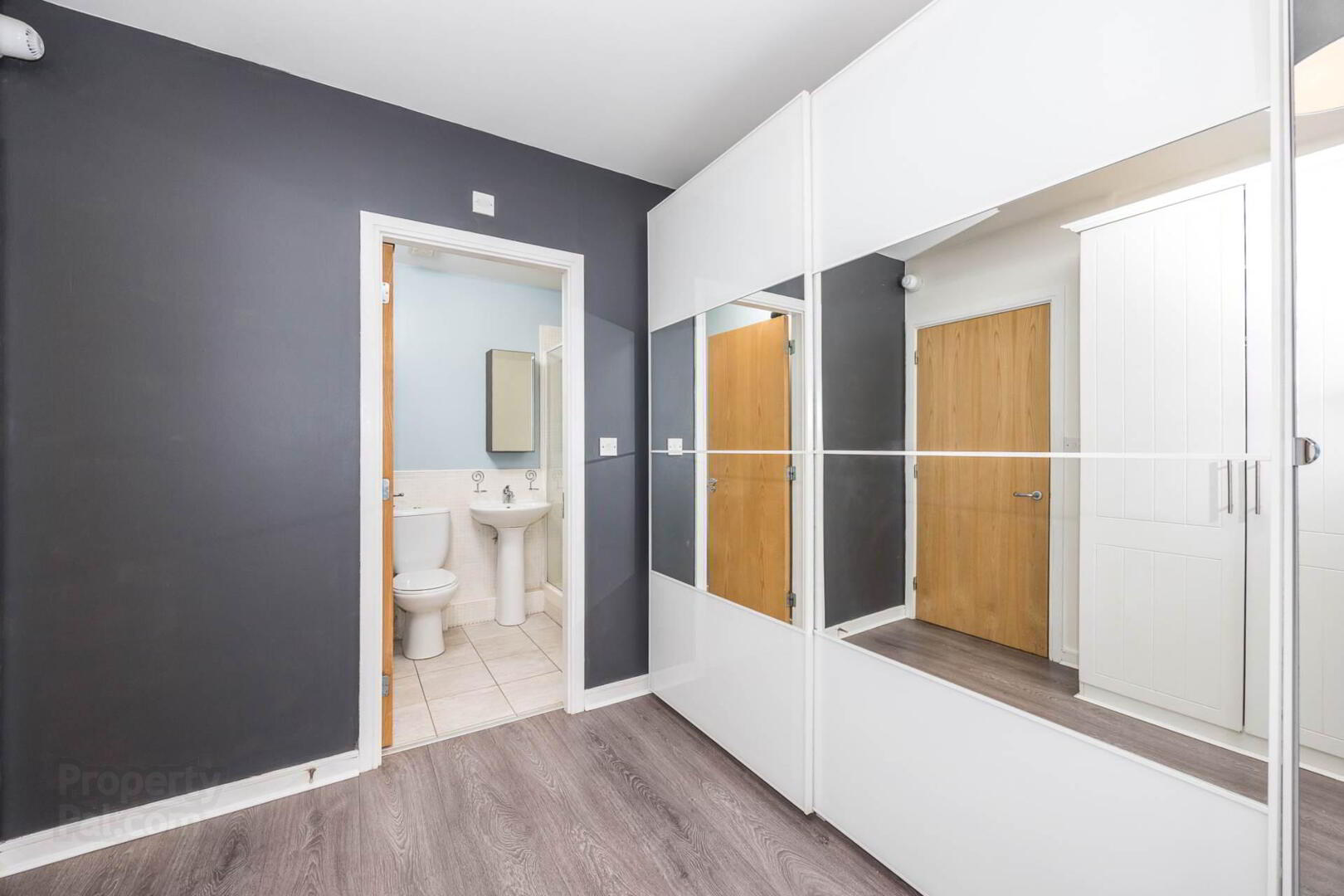 167 Temple Court 16 of 21