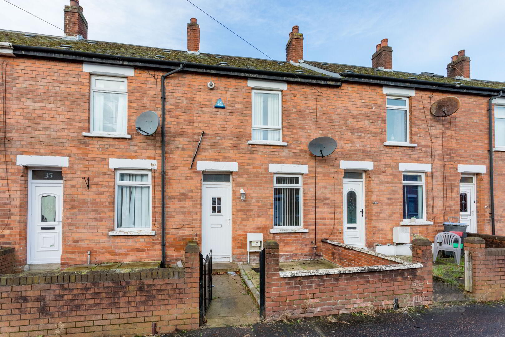 Ainsworth Street 1 of 17