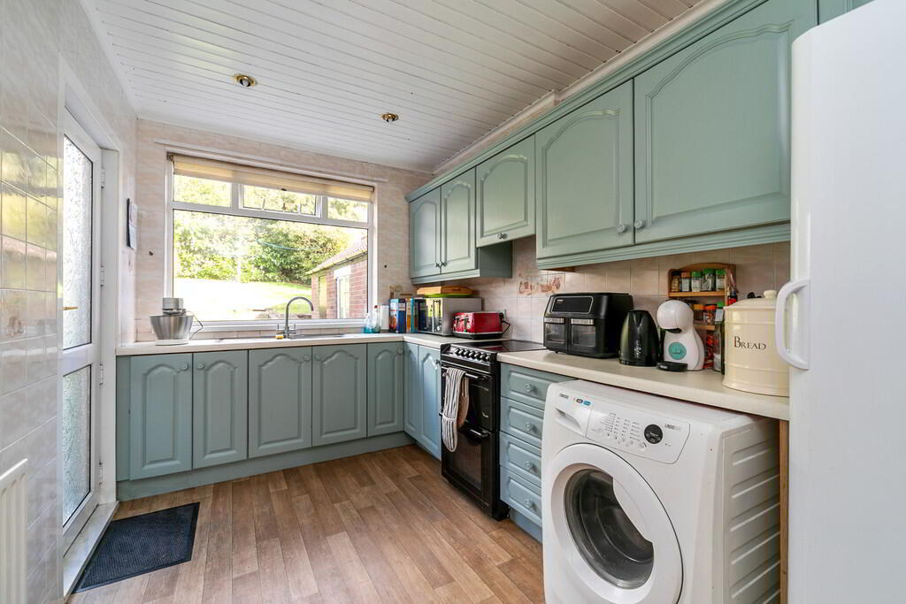 54 Glenholm Drive 9 of 20