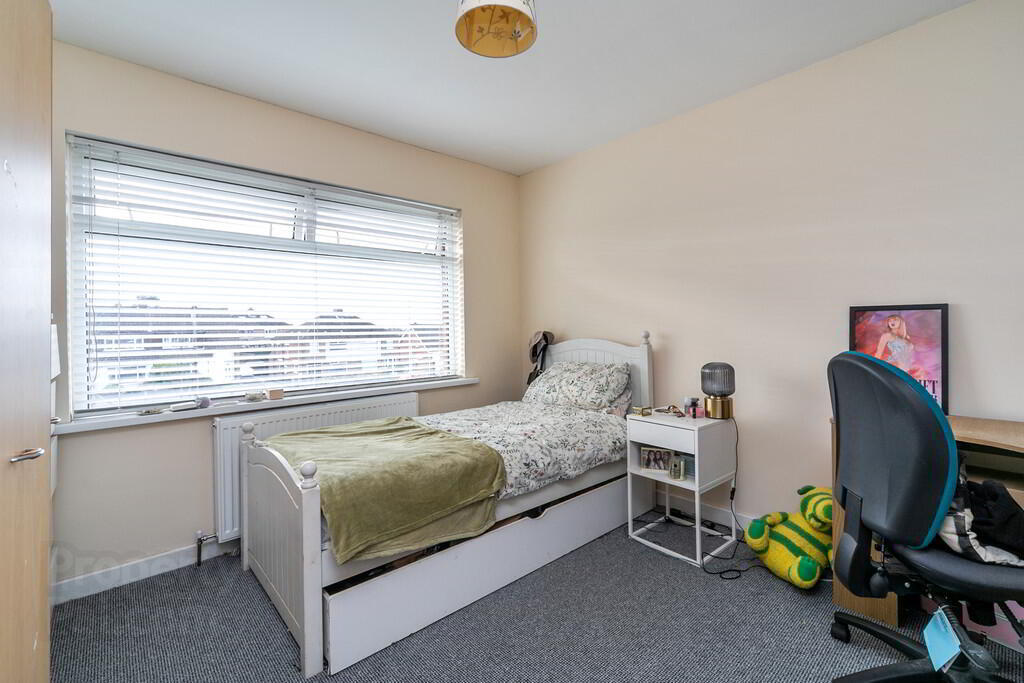 54 Glenholm Drive 15 of 20