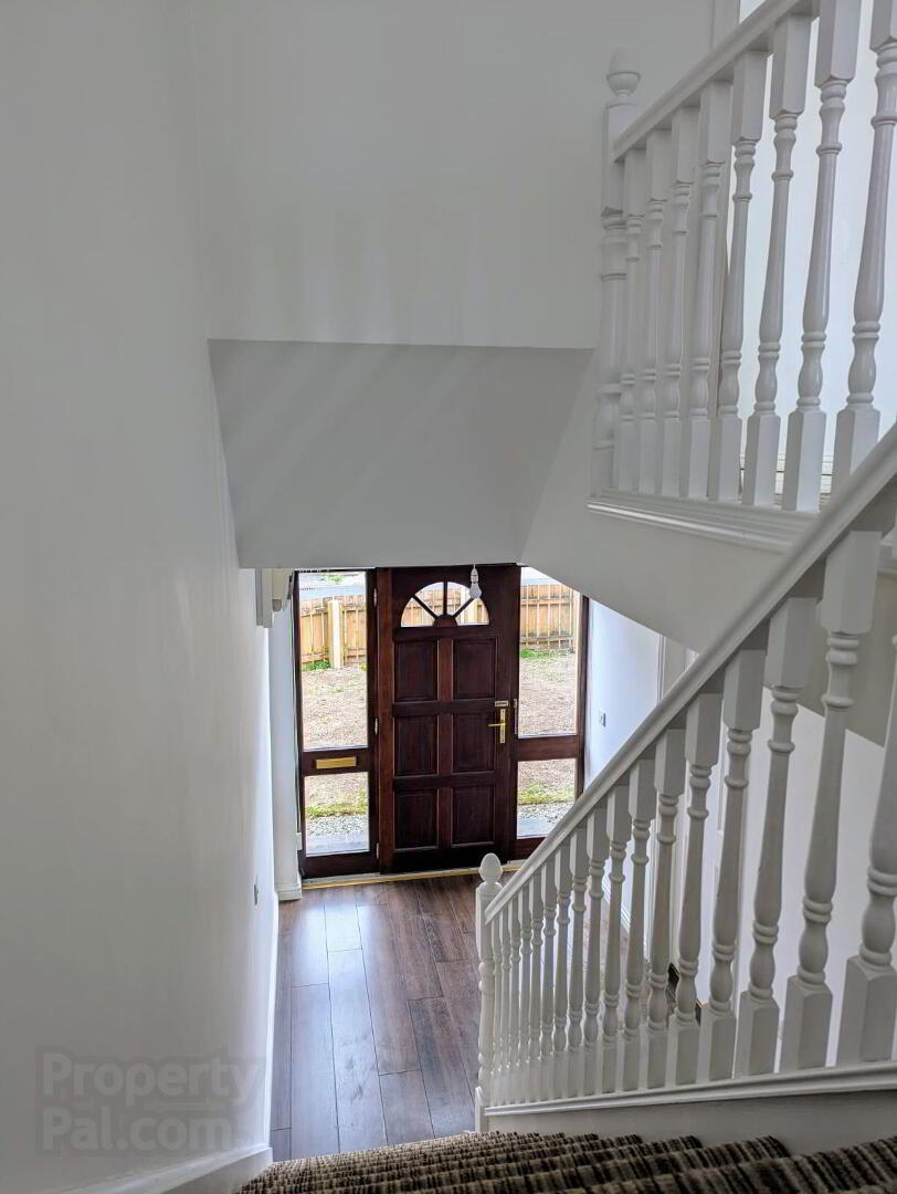 14 Springhill Manor 4 of 14