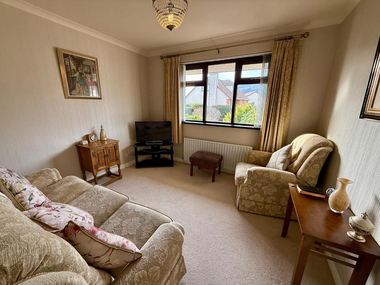 3 Marguerite Gardens 13 of 36