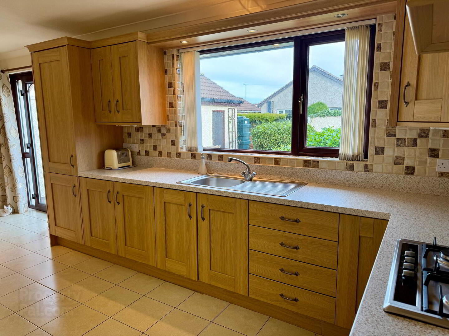 3 Marguerite Gardens 17 of 36