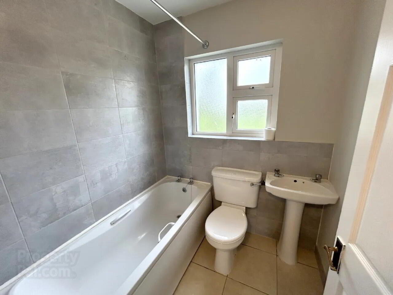 5 Ashfield Place 11 of 12