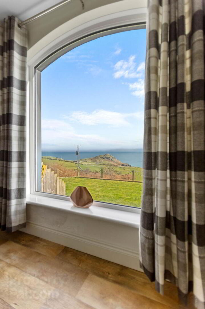 82a Torr Road 28 of 63