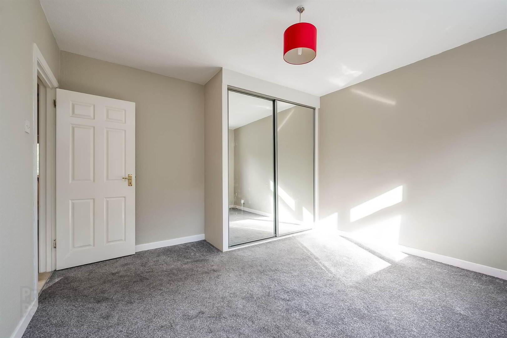 Apt 1 Pine Lodge, 3a Cherryvalley 9 of 14