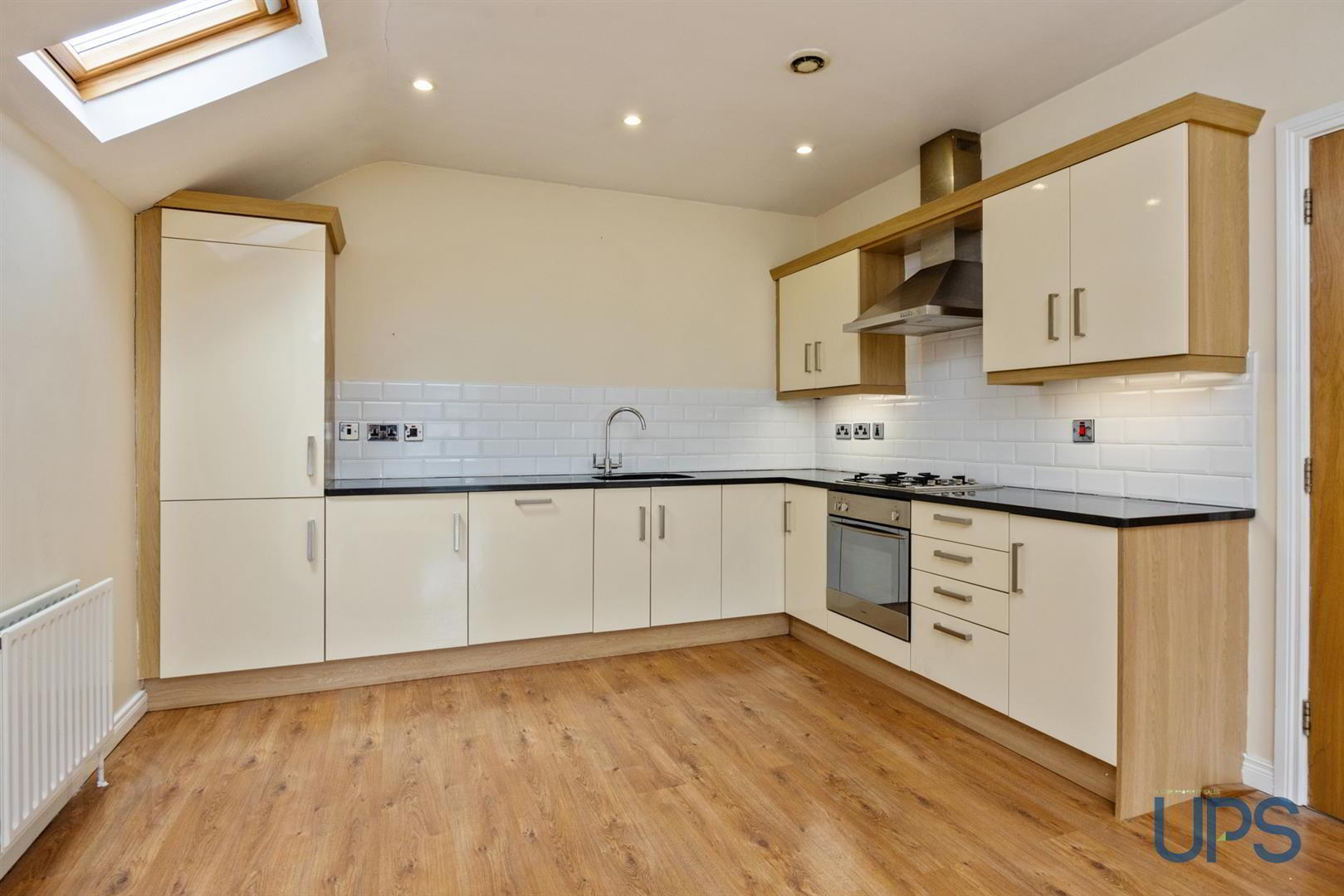 Apt 11, Woodberry Lane 10 of 23