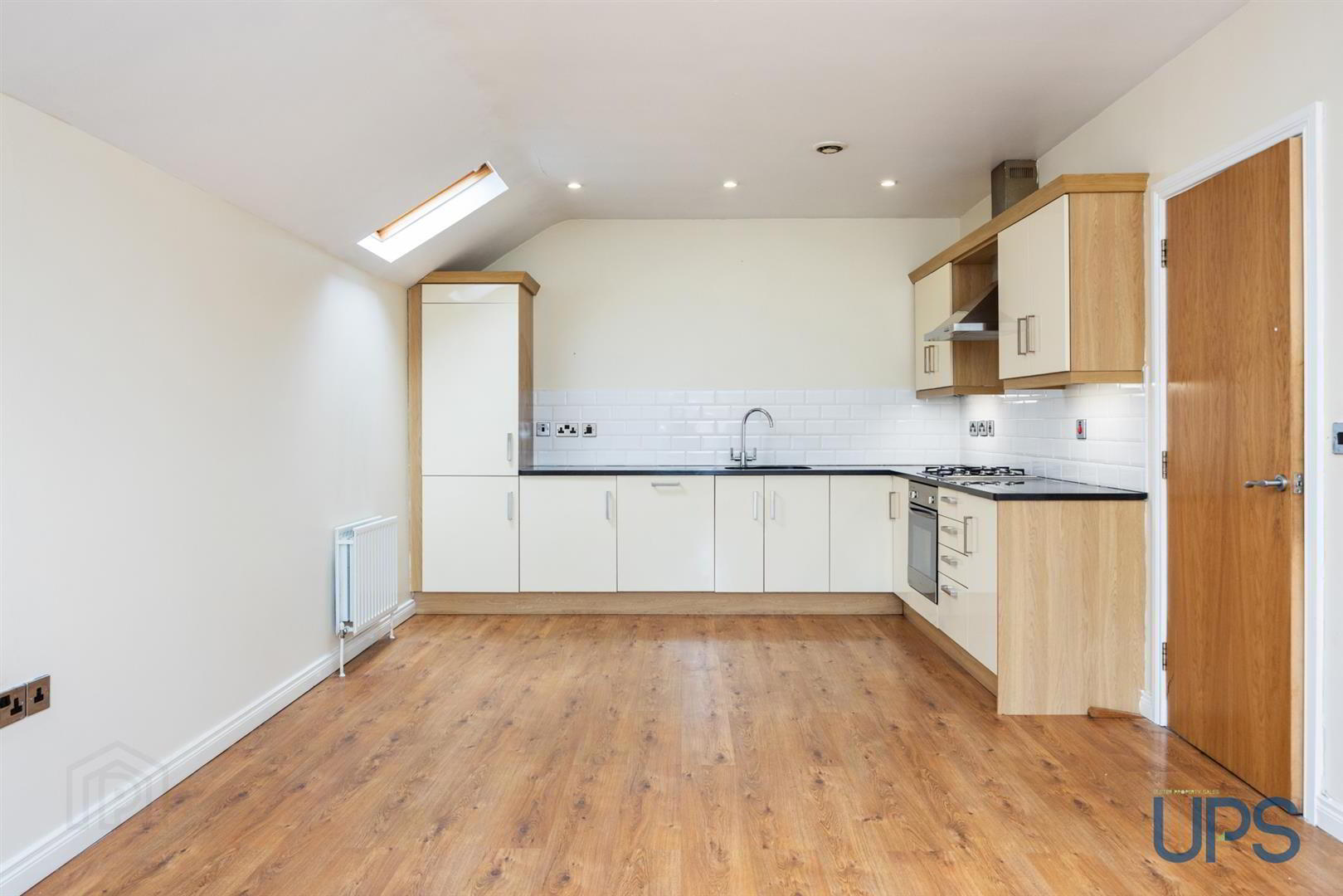 Apt 11, Woodberry Lane 9 of 23