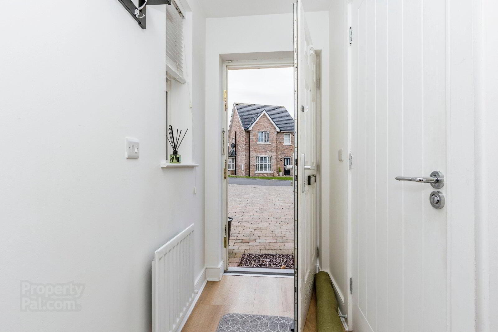 30 Ayrshire View 4 of 20