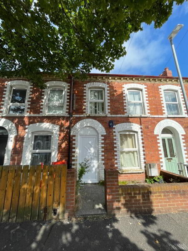 42 Carmel Street 1 of 9