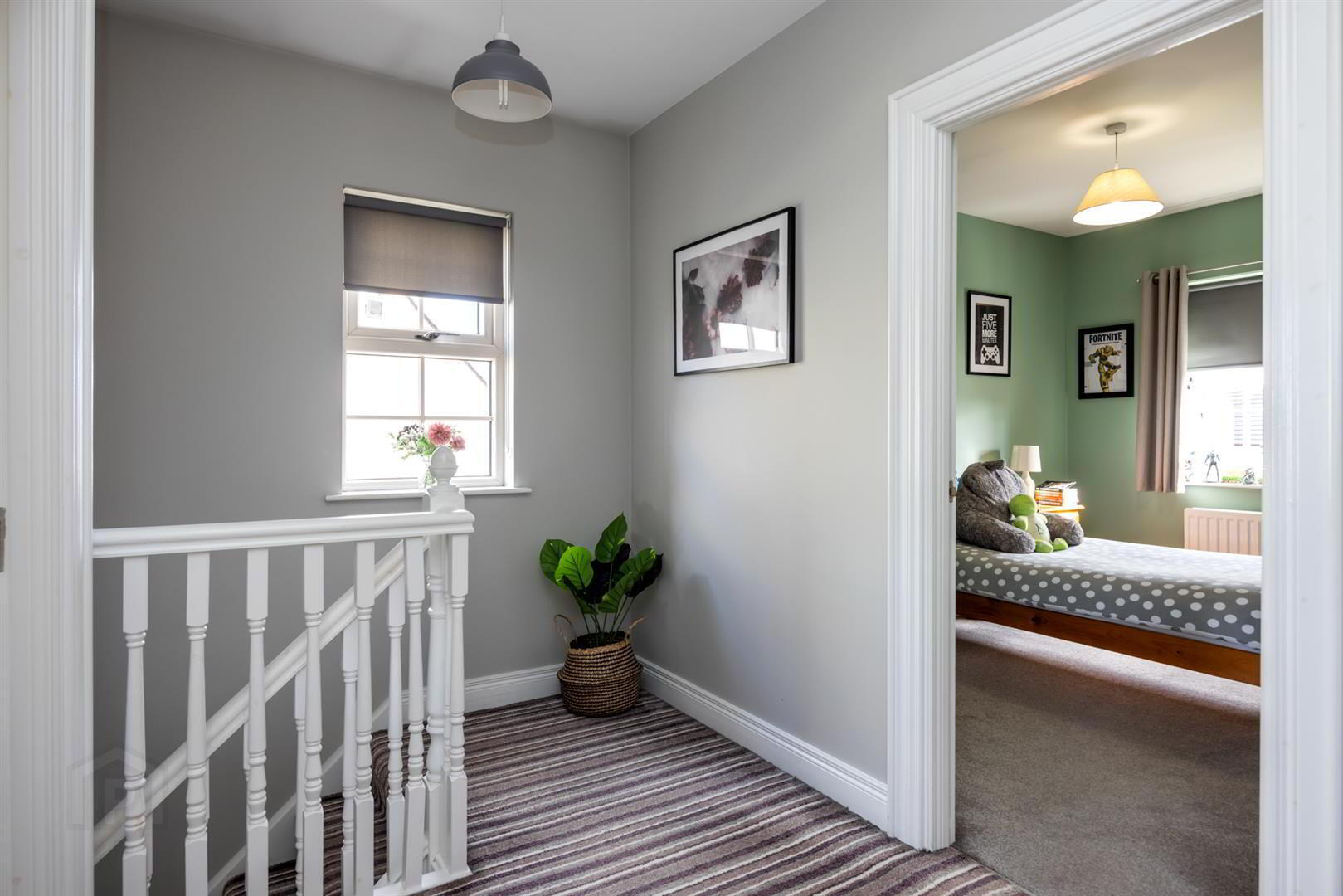 9 Ballantine Avenue 23 of 40