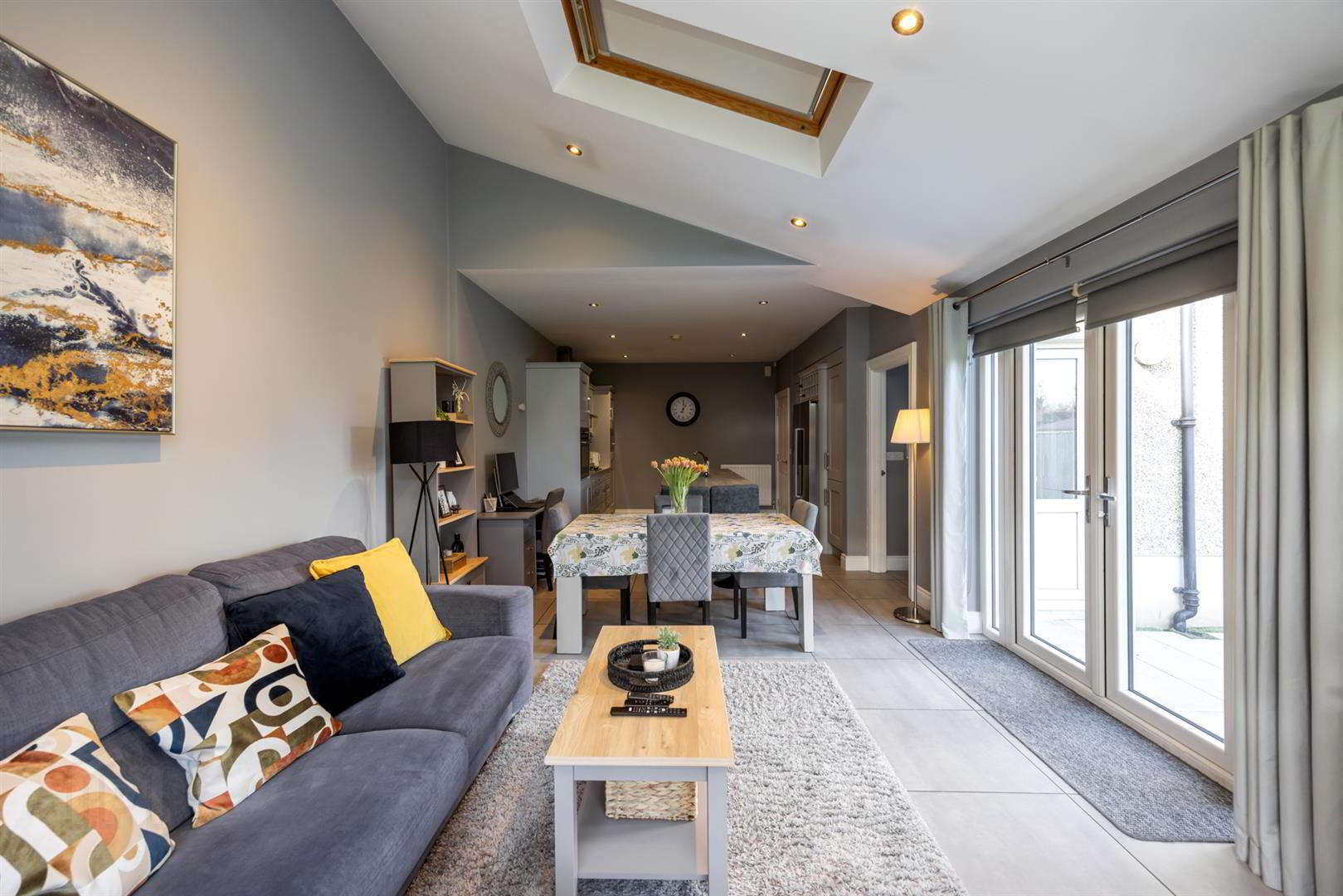 9 Ballantine Avenue 12 of 40