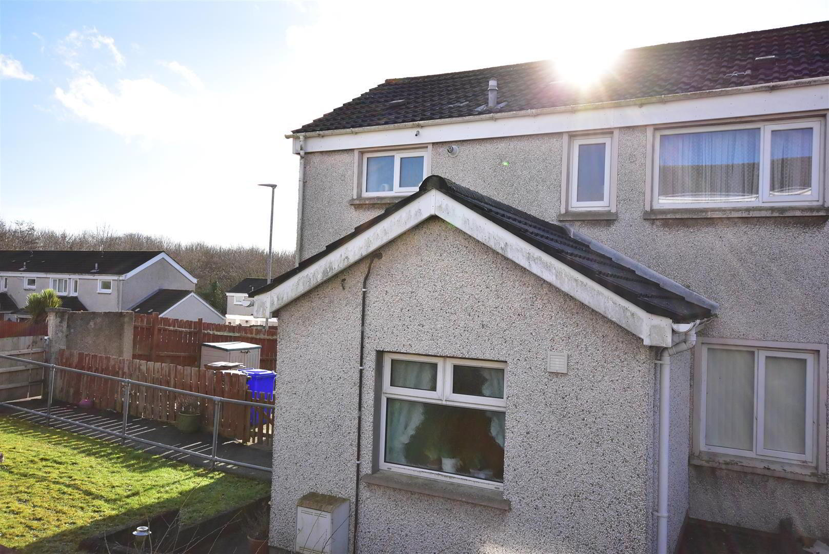 property description image