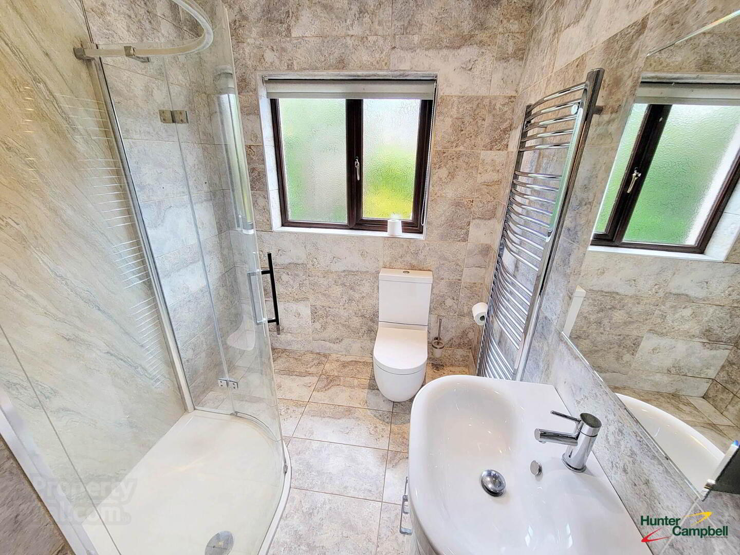 9 Heston Drive 15 of 29